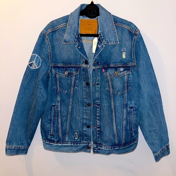 Levi's Other - Levi’s vintage jean jacket